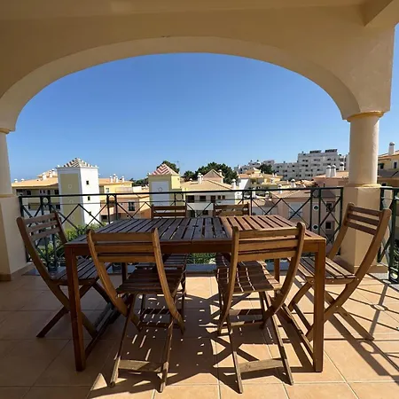Apartman Lobo *