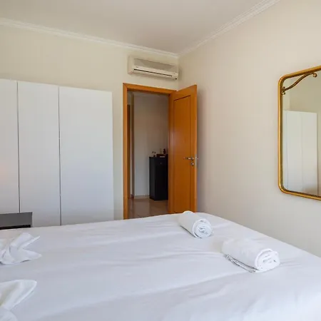 Lobo Apartman
